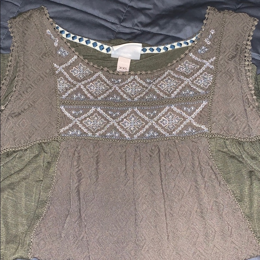 Tank Top - Picture 3 of 3